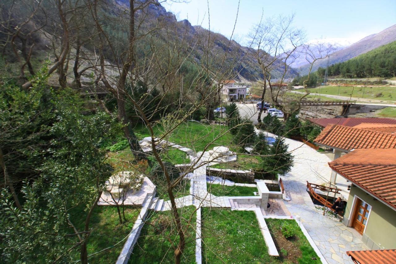 Hotel Gryka E Kelcyres ภายนอก รูปภาพ